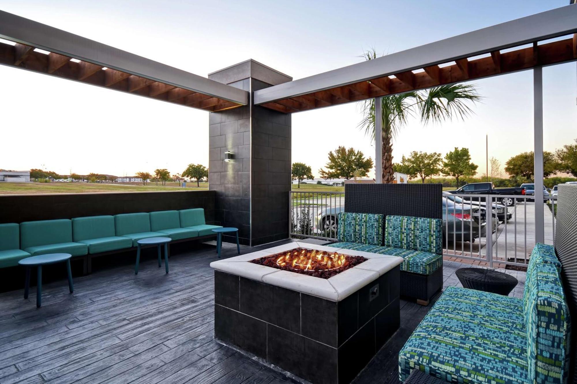 Home2 Suites By Hilton Fort Worth Fossil Creek Eksteriør bilde